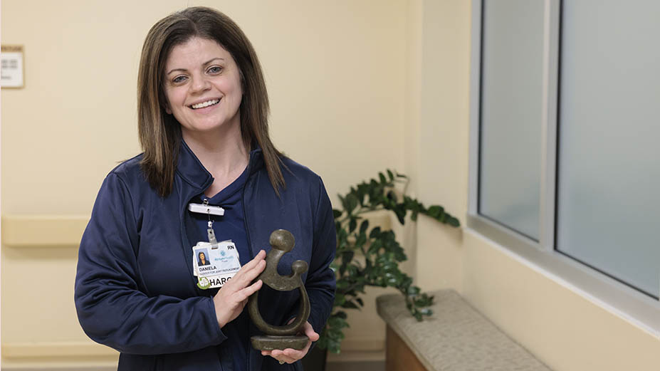 Nurse Receives DAISY Award for Outstanding Compassion